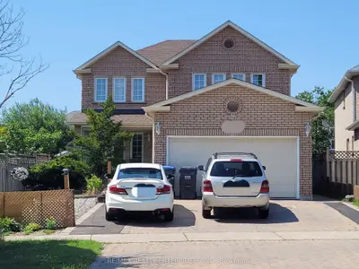 Detached in Mississauga