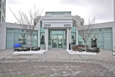 Condo Apartment in Mississauga