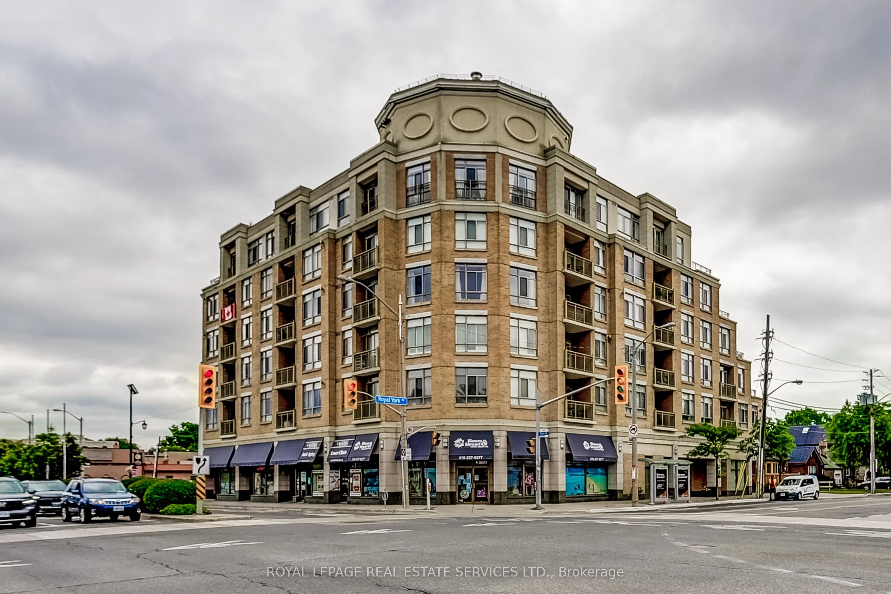 Condo Apartment in Toronto