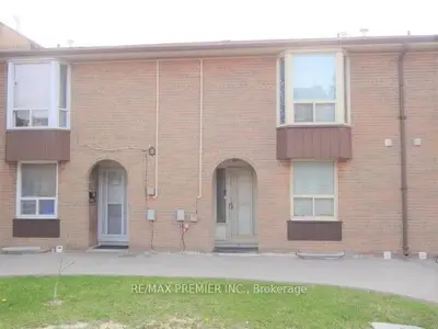 Condo Townhouse in Toronto