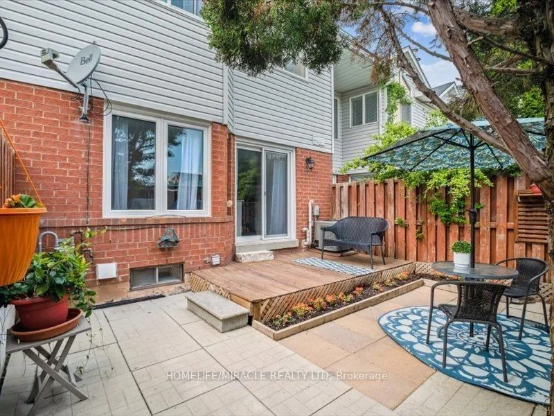 1240 Westview Terrace 16, Oakville, ON L6M 3M4