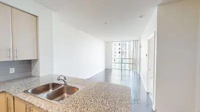 Condo Apartment in Mississauga