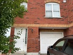 6860 Meadowvaletowncentre Circle 17, Mississauga, ON L5N 7T4