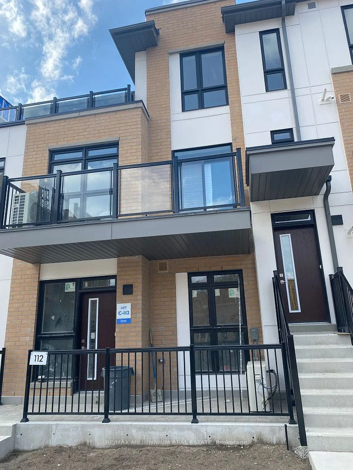 140 Canon Jackson Drive 212, Toronto W04, On M6m 0b9