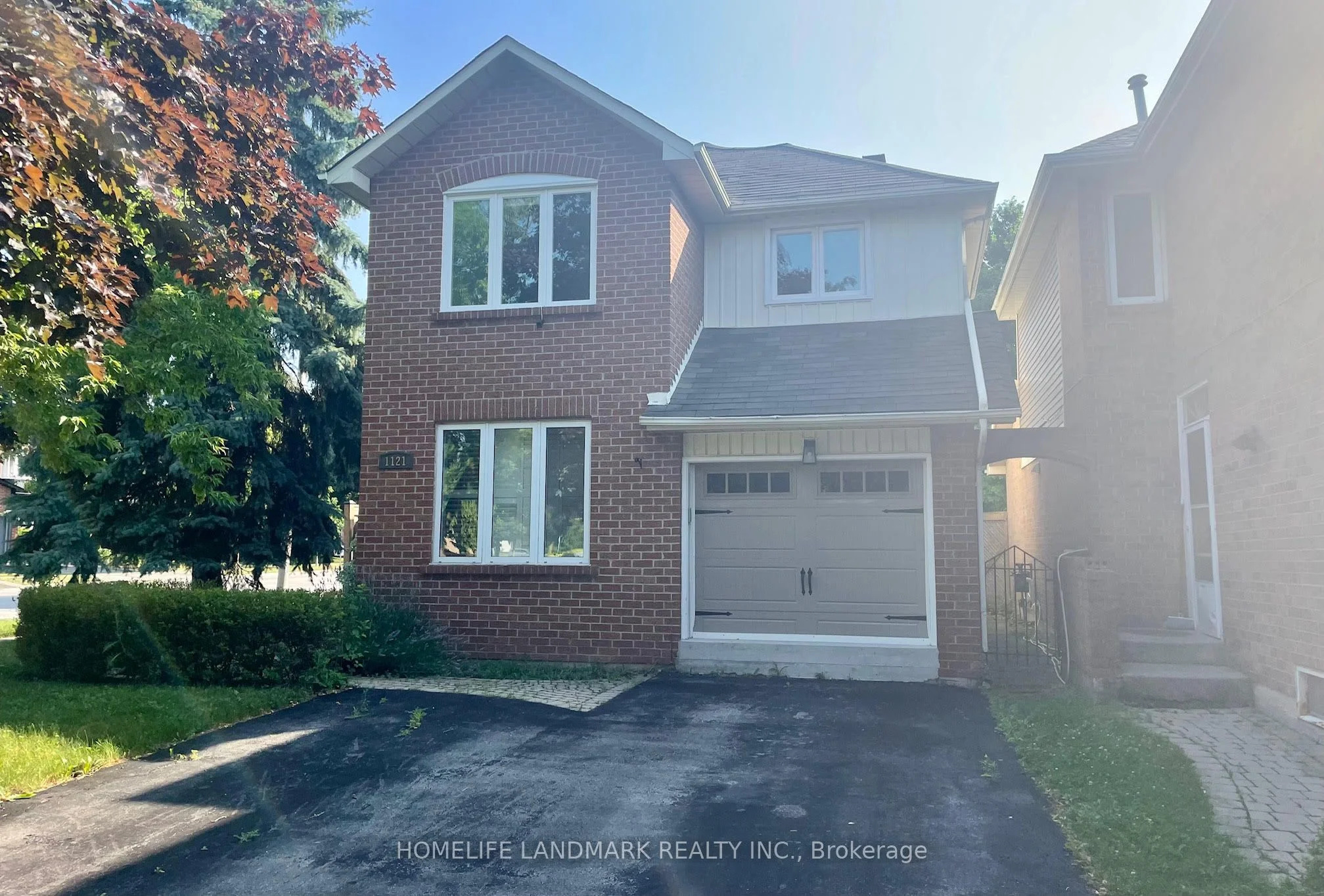 1121 Potters Wheel Crescent, Oakville, ON L6M 1J3