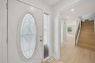 Semi-Detached in Mississauga