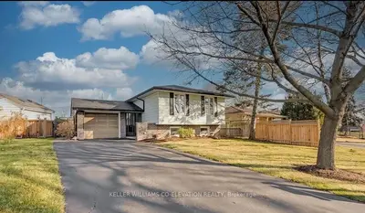 Detached in Burlington