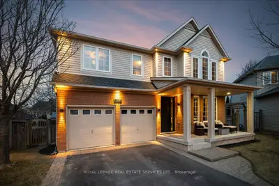 Detached in Burlington