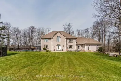 Detached in Caledon