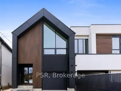 Semi-Detached in Mississauga