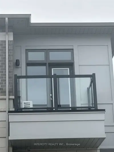 Condo Apartment in Brampton