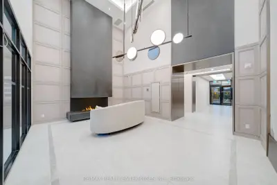 Condo Apartment in Oakville