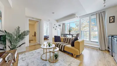 Condo Apartment in Toronto