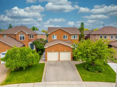 Detached in Halton Hills