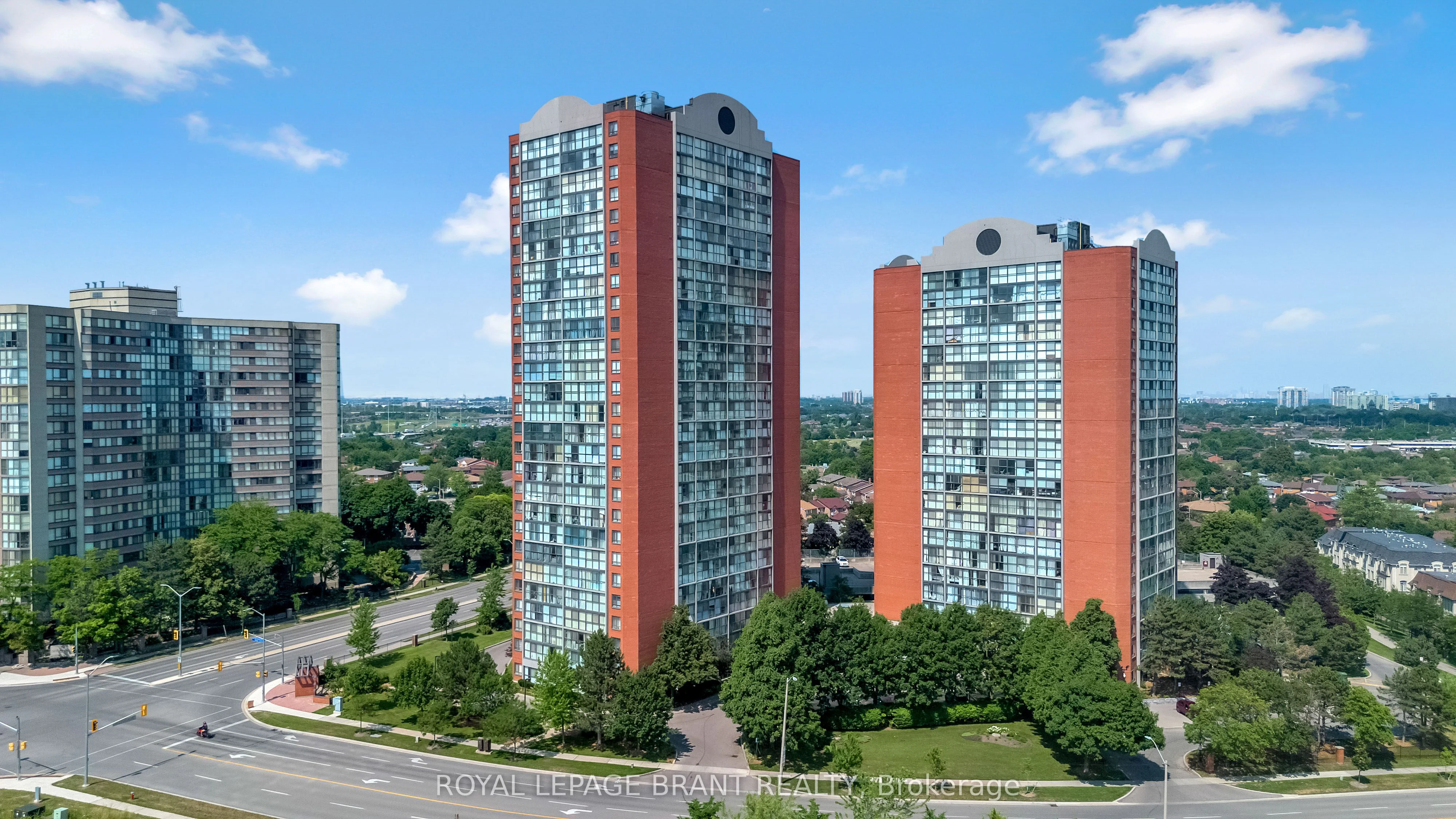 Condo Apartment in Mississauga