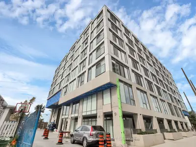 Condo Apartment in Toronto