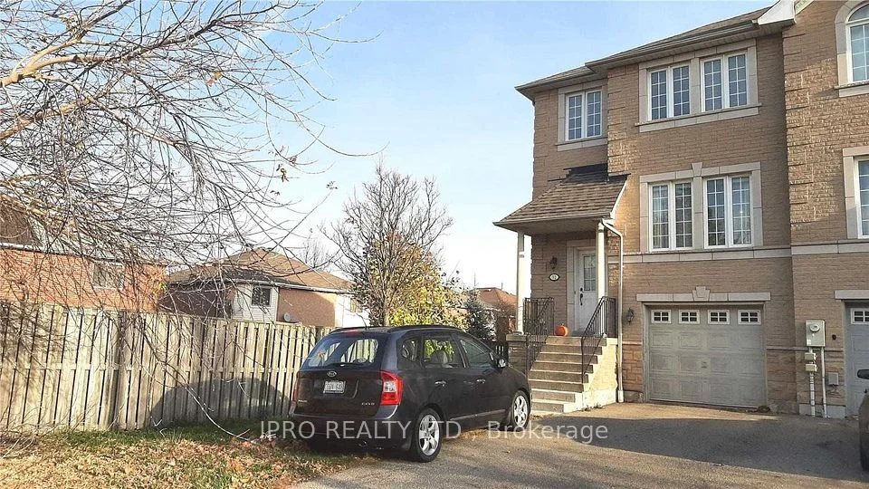 52 Andrika Court, Mississauga, On L4z 4e9