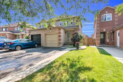 Semi-Detached in Brampton