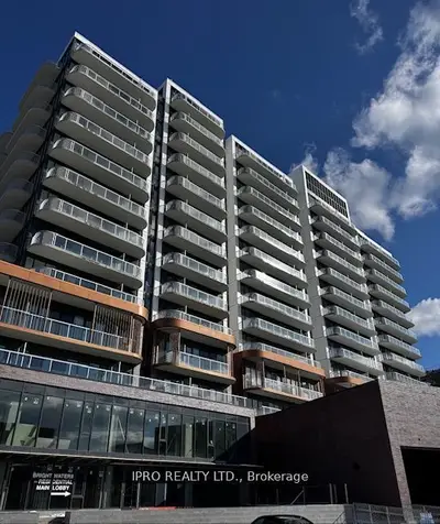 Condo Apartment in Mississauga