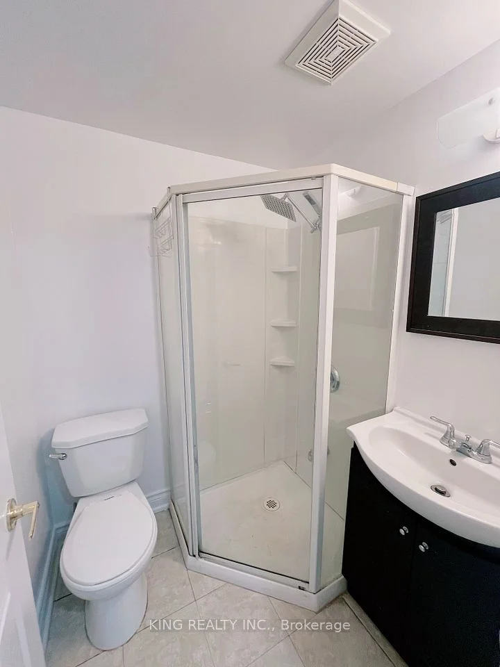 59 Kenninghall Boulevard 12, Mississauga, On L5n 1j6