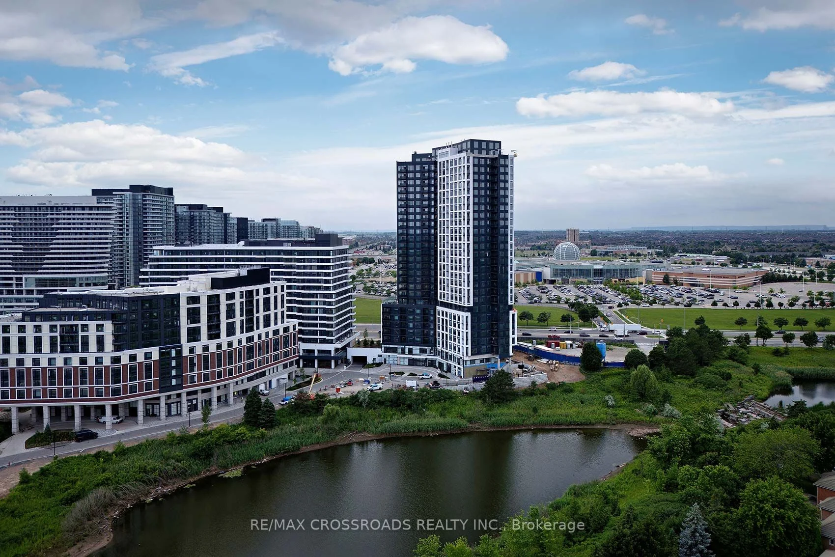2495 Eglinton Avenue W 1109, Mississauga, ON L5M 2T2