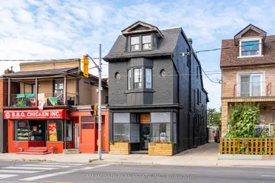 Detached in Toronto