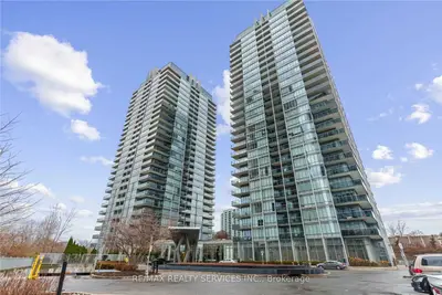 Condo Apartment in Toronto