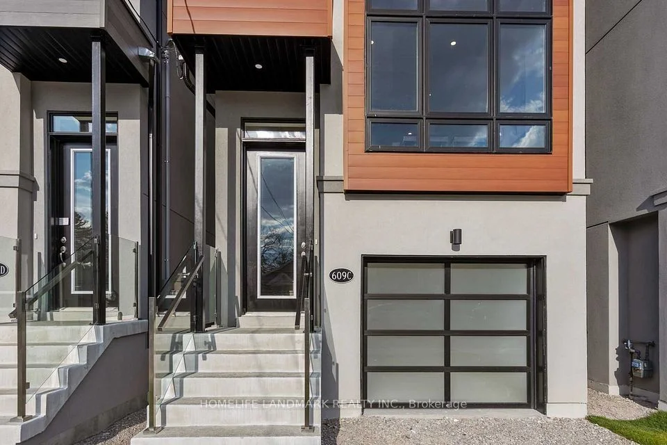 609 Harvie Avenue, Toronto W03, ON M6E 4M3