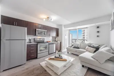 Condo Apartment in Toronto
