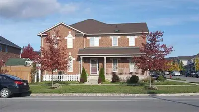 Semi-Detached in Milton