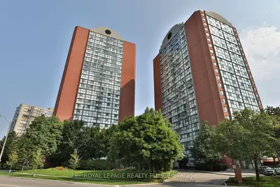 Condo Apartment in Mississauga