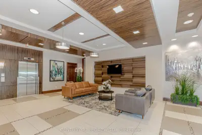 Condo Apartment in Mississauga