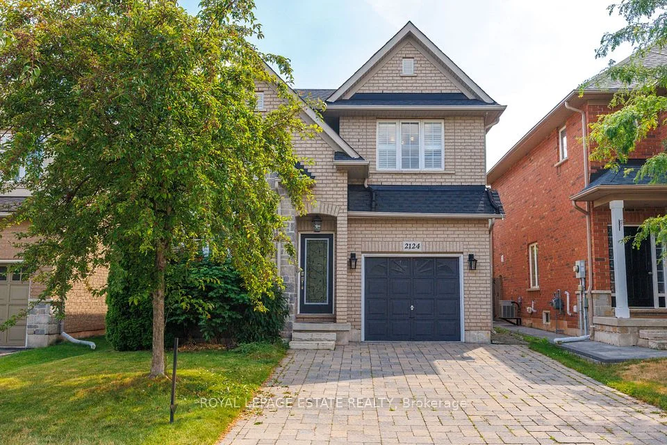 2124 Brookhaven Crescent, Oakville, ON L6M 5B8