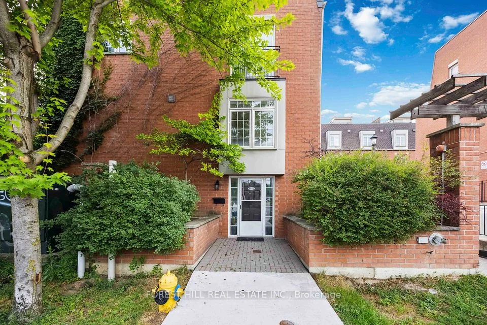 870 Jane Street 101, Toronto W03, ON M6N 4C2