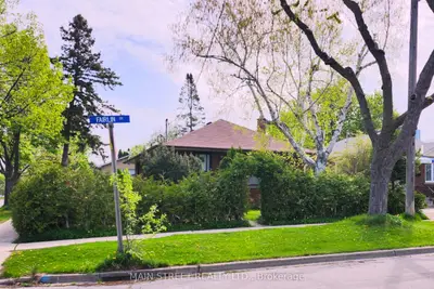 Detached in Toronto