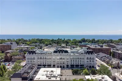 Condo Apartment in Oakville