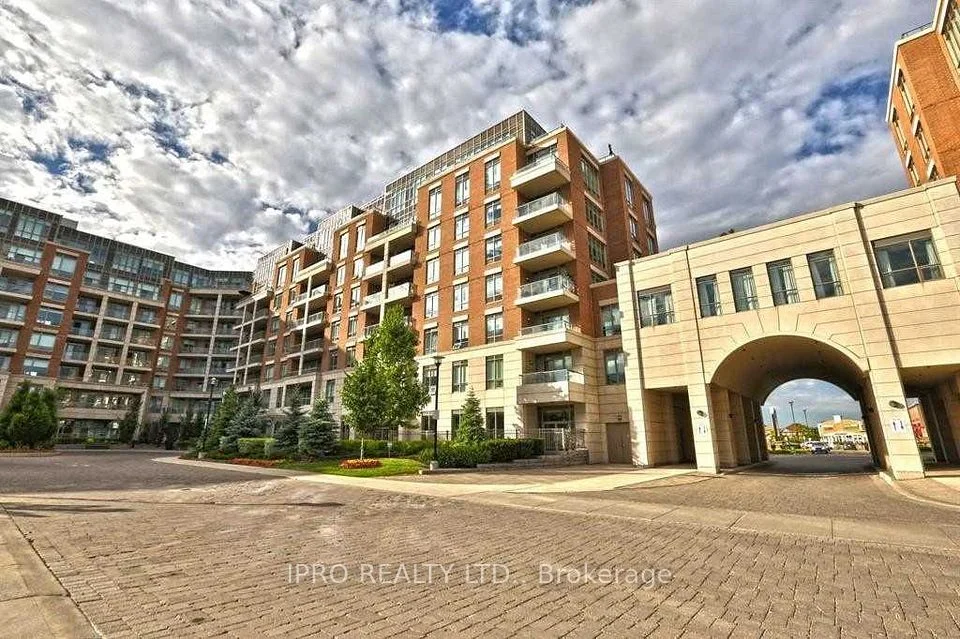 2480 Prince Michael Drive 317, Oakville, ON L6H 0H1