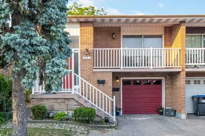 Semi-Detached in Brampton