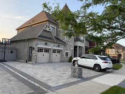 Detached in Brampton