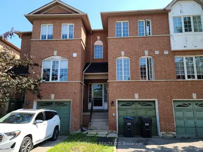 Common Element Condo in Brampton