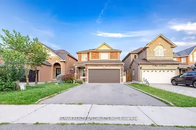 Detached in Brampton