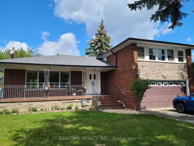 Detached in Toronto