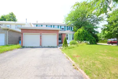 Detached in Brampton
