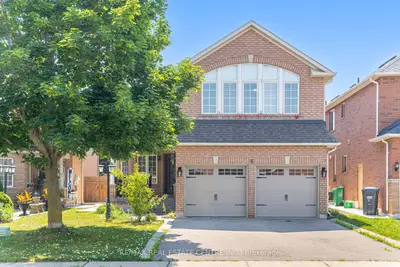 Detached in Brampton