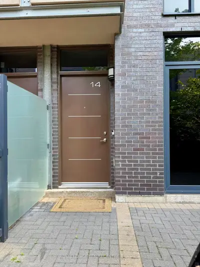 Condo Townhouse in Toronto