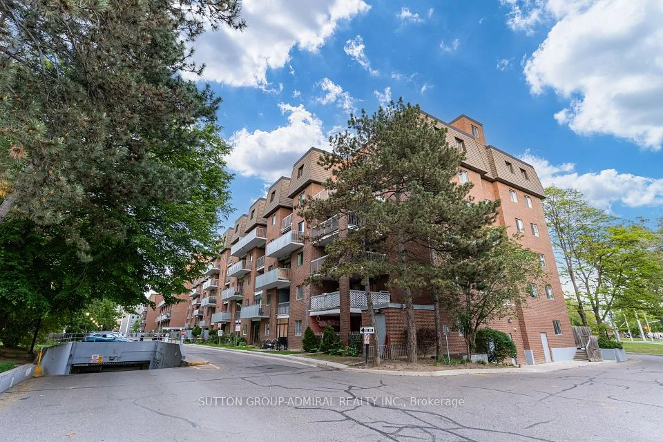 3025 The Credit Woodlands 149, Mississauga, ON L5C 2V3