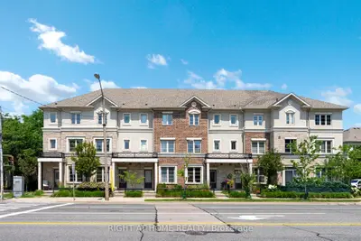 Condo Townhouse in Toronto
