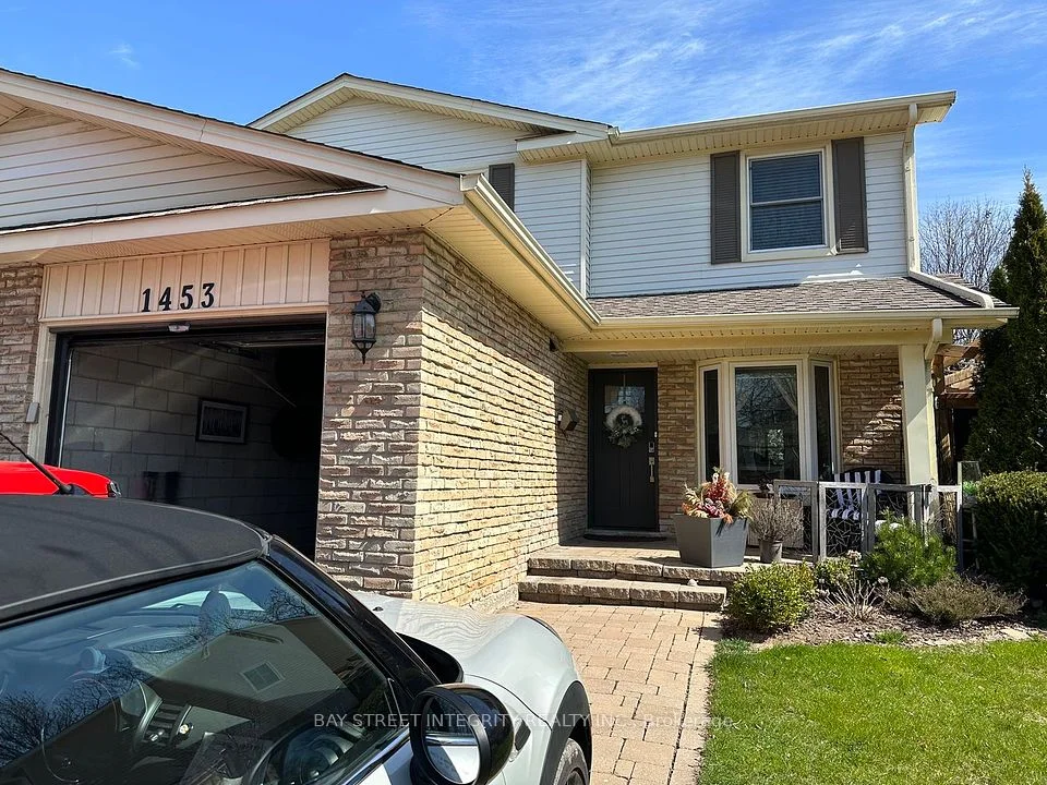 1453 Paddington Court, Burlington, On L7m 1w7