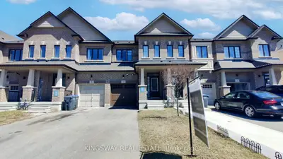 Att/Row/Townhouse in Caledon