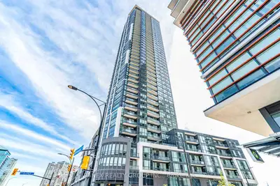 Condo Apartment in Mississauga